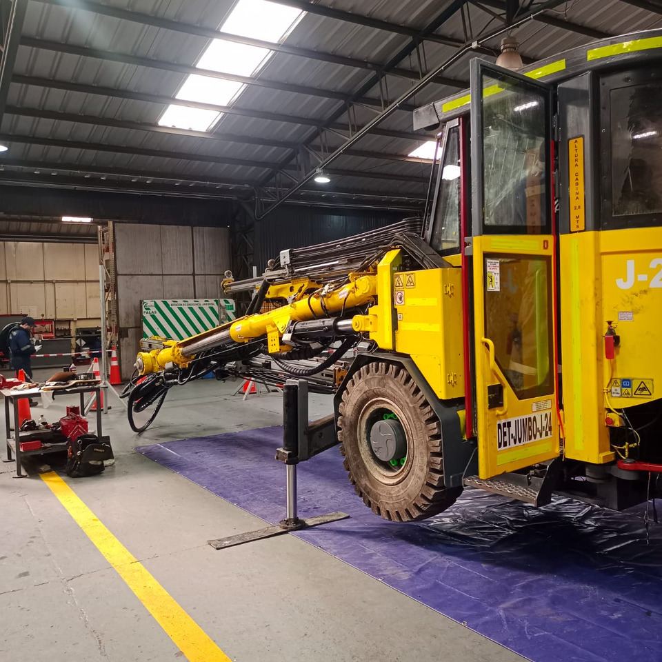 EPIROC BOOMER S2C - Directional boring machine: picture 5 EPIROC BOOMER S2C - Directional boring machine: picture 5