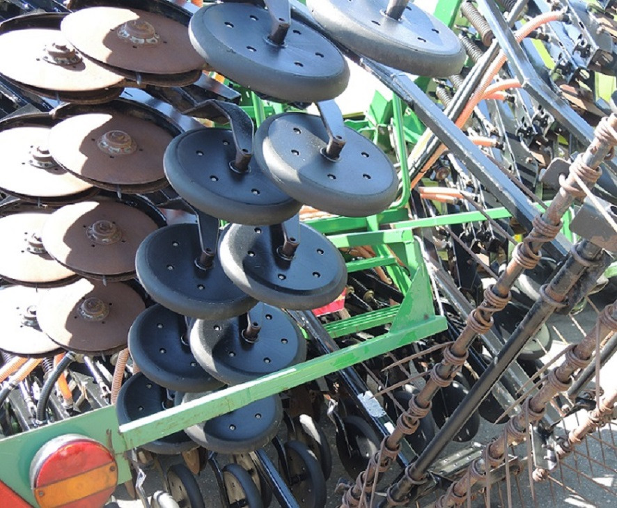 GREAT PLAINS NTA 2000 - 2008 ROK - Seed drill: picture 3 GREAT PLAINS NTA 2000 - 2008 ROK - Seed drill: picture 3