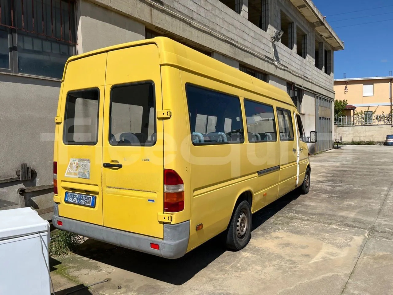 School bus Mercedes-Benz 313 CDI: picture 6