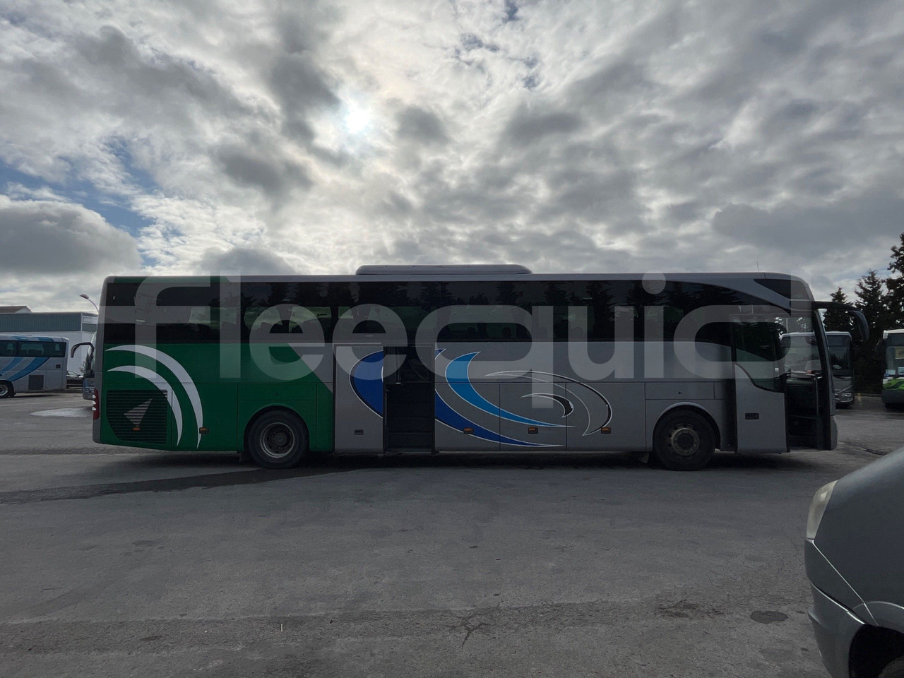 Coach Mercedes-Benz Tourismo: picture 14