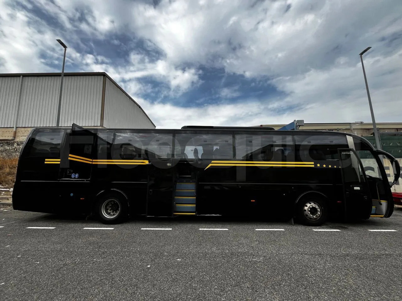 Coach Volvo B12B: picture 11 Coach Volvo B12B: picture 11