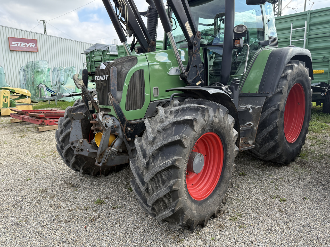 Fendt 415 TMS - Farm tractor: picture 2 Fendt 415 TMS - Farm tractor: picture 2