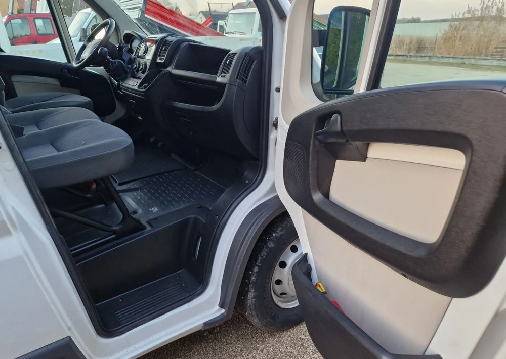 Citroën Jumper 130KM - Combi van: picture 5 Citroën Jumper 130KM - Combi van: picture 5