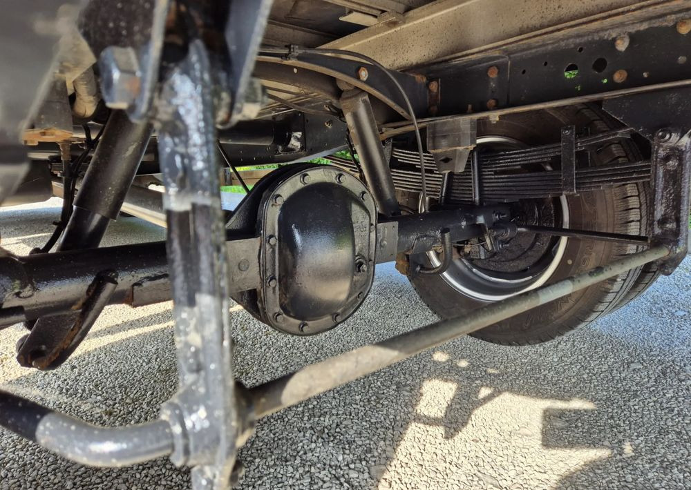 Open body delivery van Iveco 35C15 3.0 150KM, Burto-Plandeka: picture 17 Open body delivery van Iveco 35C15 3.0 150KM, Burto-Plandeka: picture 17