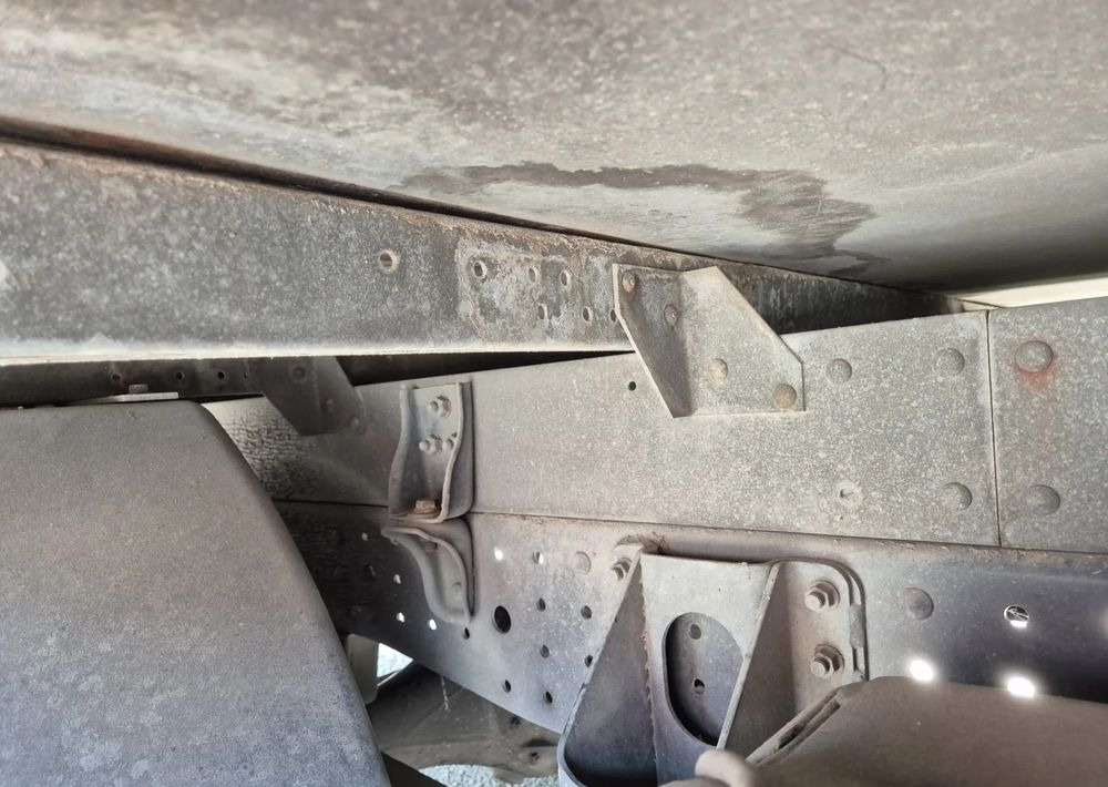 Swap body - box Kontener 8 palet +winda Dhollandia 750kg 2014 rok, regulowana szer. podramówki, Canter, Iveco, Master ,Ducato, Inne: picture 9 Swap body - box Kontener 8 palet +winda Dhollandia 750kg 2014 rok, regulowana szer. podramówki, Canter, Iveco, Master ,Ducato, Inne: picture 9