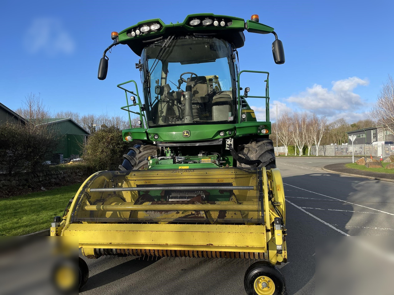 2018 JOHN DEERE 8400 - Forage harvester: picture 5 2018 JOHN DEERE 8400 - Forage harvester: picture 5