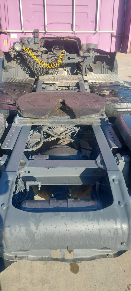 SCANIA R420 - Tractor truck: picture 5 SCANIA R420 - Tractor truck: picture 5