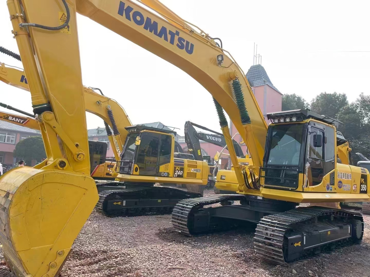 KOMATSU pc350-8 - Crawler excavator: picture 4 KOMATSU pc350-8 - Crawler excavator: picture 4