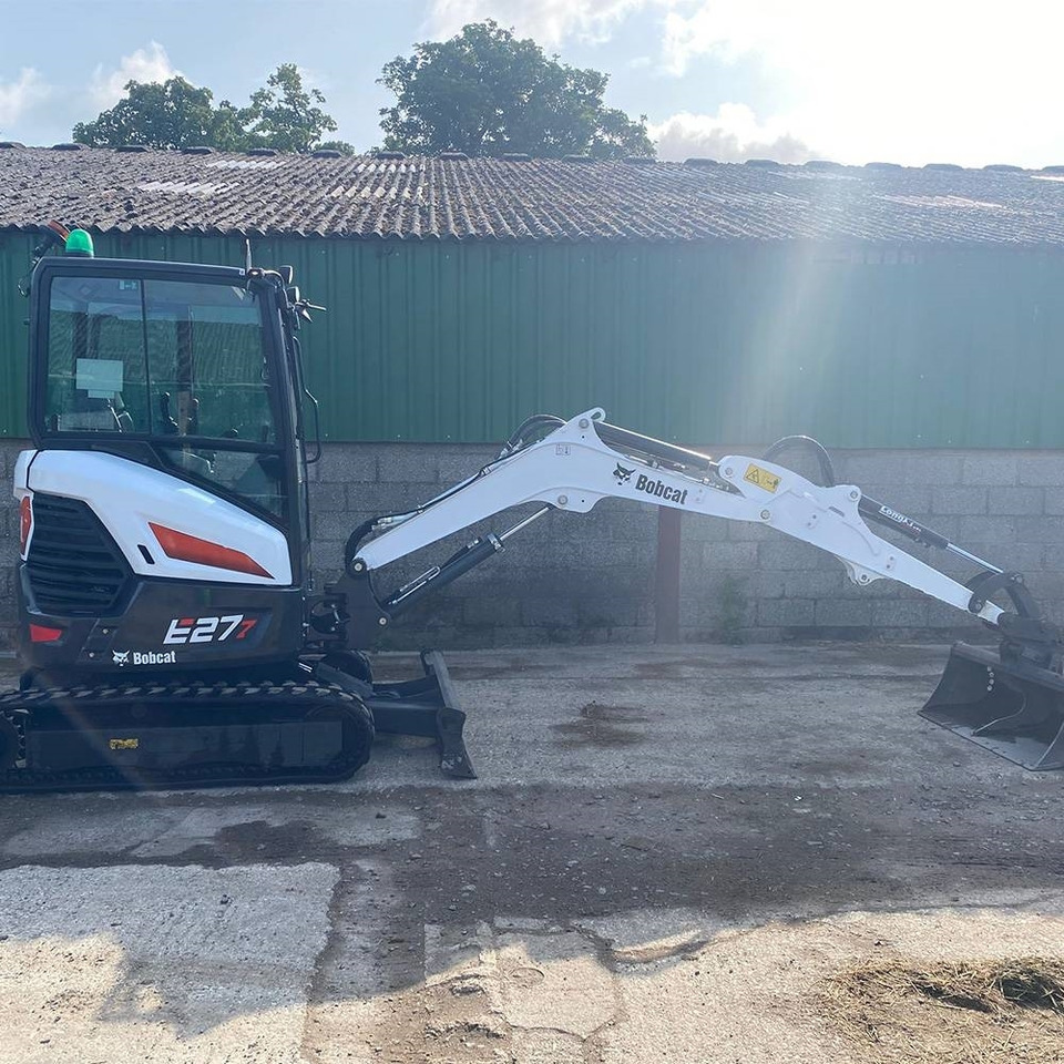 Mini excavator Bobcat E 27z: picture 7