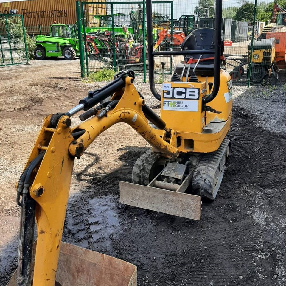JCB 8008 - Mini excavator: picture 4 JCB 8008 - Mini excavator: picture 4