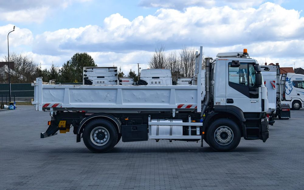 Iveco STRALIS 310 / 4x2 / EURO 6 / WYWROTKA / HYDROBURTA / AUTOMAT / HAK / 2015 / NISKI PRZEBIEG / SPROWADZONY - Tipper: picture 4 Iveco STRALIS 310 / 4x2 / EURO 6 / WYWROTKA / HYDROBURTA / AUTOMAT / HAK / 2015 / NISKI PRZEBIEG / SPROWADZONY - Tipper: picture 4