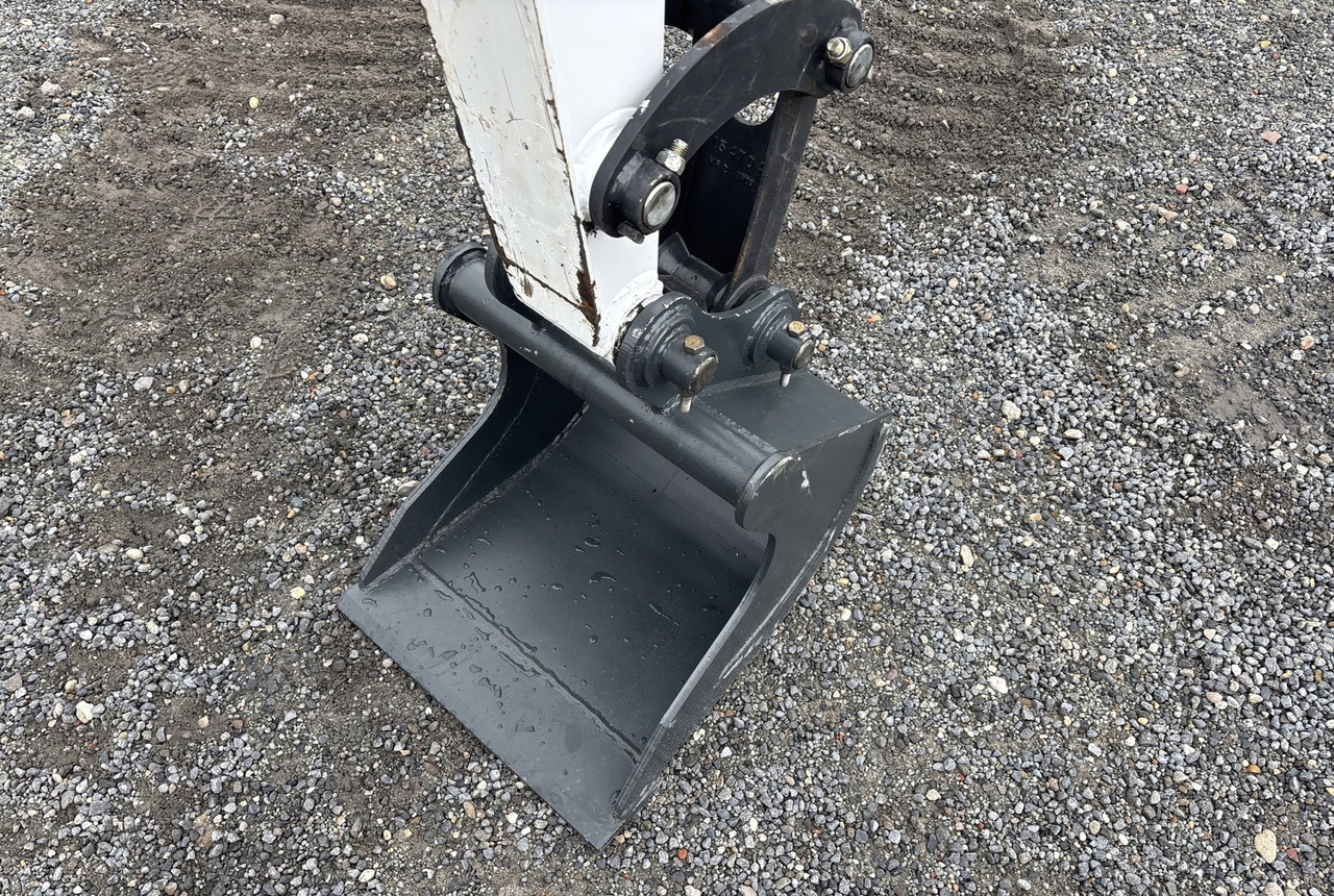 Mini excavator BOBCAT E26: picture 18