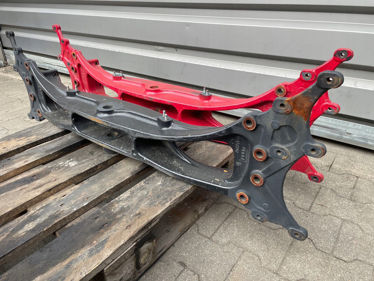 BELKA ZDERZAKA ZDERZAK MAN TGX TGS BUDOWLANY 81412800072 - Bumper for Truck: picture 3 BELKA ZDERZAKA ZDERZAK MAN TGX TGS BUDOWLANY 81412800072 - Bumper for Truck: picture 3