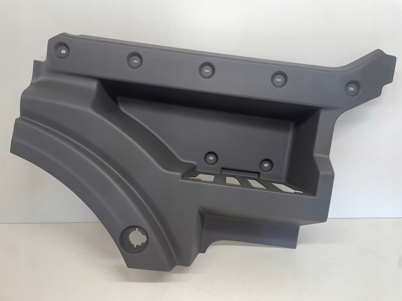 GÓRNA STOPNICA STOPIEŃ MAN TGX TGX3 TG3 81615200082 - Footstep for Truck: picture 1 GÓRNA STOPNICA STOPIEŃ MAN TGX TGX3 TG3 81615200082 - Footstep for Truck: picture 1