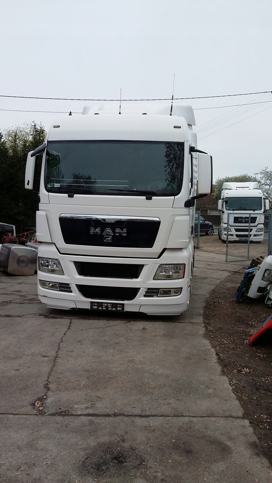 MASKA ATRAPA GRILL POLIK OWIEWKA MAN TGX - Hood for Truck: picture 1 MASKA ATRAPA GRILL POLIK OWIEWKA MAN TGX - Hood for Truck: picture 1