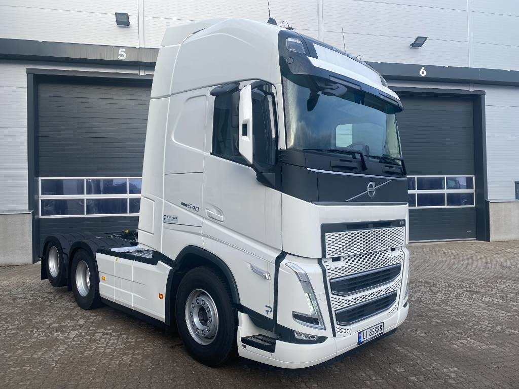 Volvo FH 540 - Tractor truck: picture 2 Volvo FH 540 - Tractor truck: picture 2