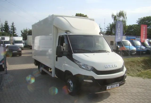 Iveco DAILY 40 C 15 3.0TDI 3.5T DMC WINDA 1000KG1000KG - Closed box van: picture 4 Iveco DAILY 40 C 15 3.0TDI 3.5T DMC WINDA 1000KG1000KG - Closed box van: picture 4
