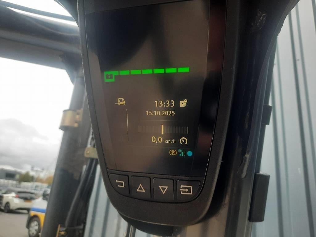 Linde E15-02 - Electric forklift: picture 5 Linde E15-02 - Electric forklift: picture 5