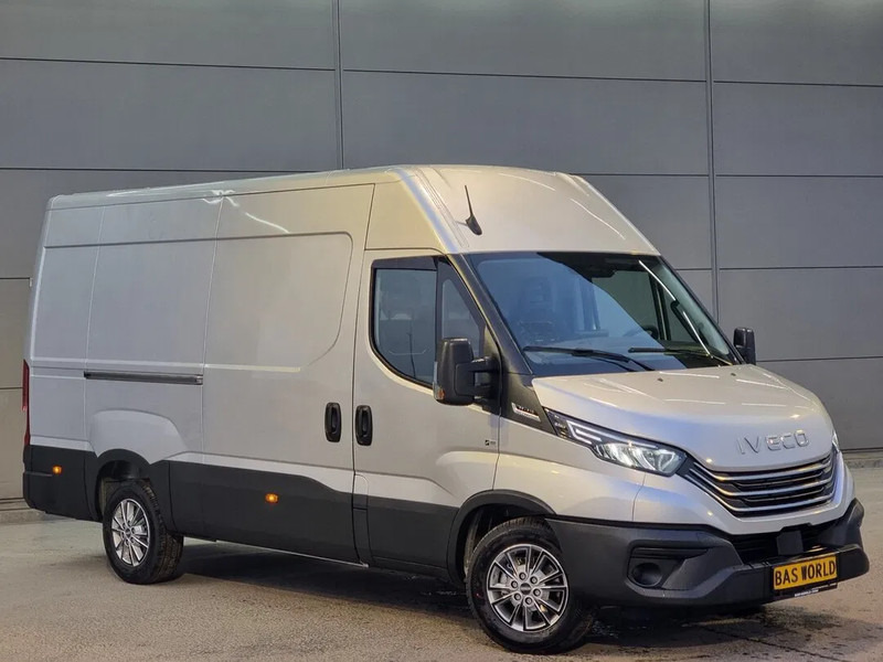 Iveco Daily 35S21 L2H2 Automatic Clima Cruise LED Parkingsensors Camera Towbar LED Euro6 2024 - Panel van: picture 3 Iveco Daily 35S21 L2H2 Automatic Clima Cruise LED Parkingsensors Camera Towbar LED Euro6 2024 - Panel van: picture 3