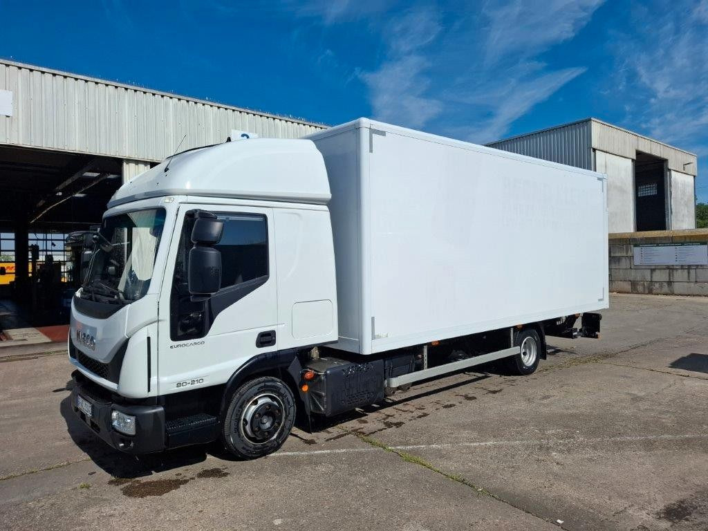 Iveco ML80-210, FFH, Koffer, LBW, Luft, - Closed box van: picture 2 Iveco ML80-210, FFH, Koffer, LBW, Luft, - Closed box van: picture 2