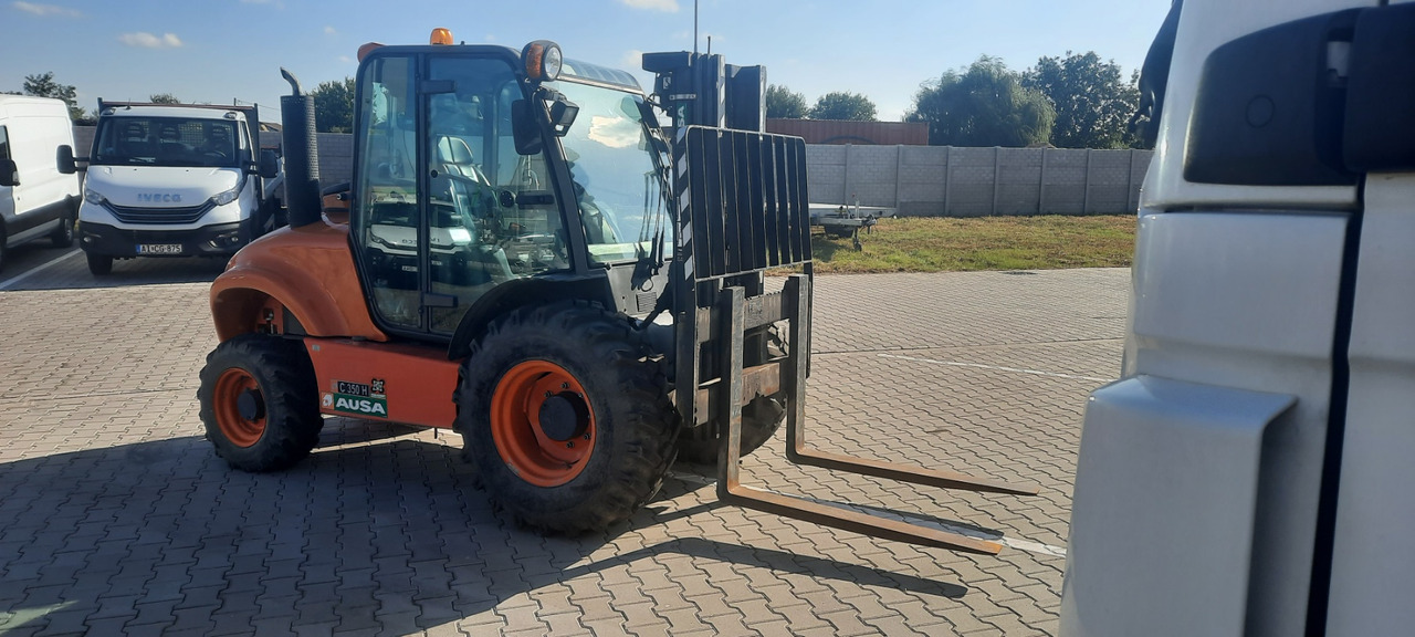 AUSA C350HX 4 Closed Cabin All Wheel Drive - Diesel forklift: picture 5 AUSA C350HX 4 Closed Cabin All Wheel Drive - Diesel forklift: picture 5