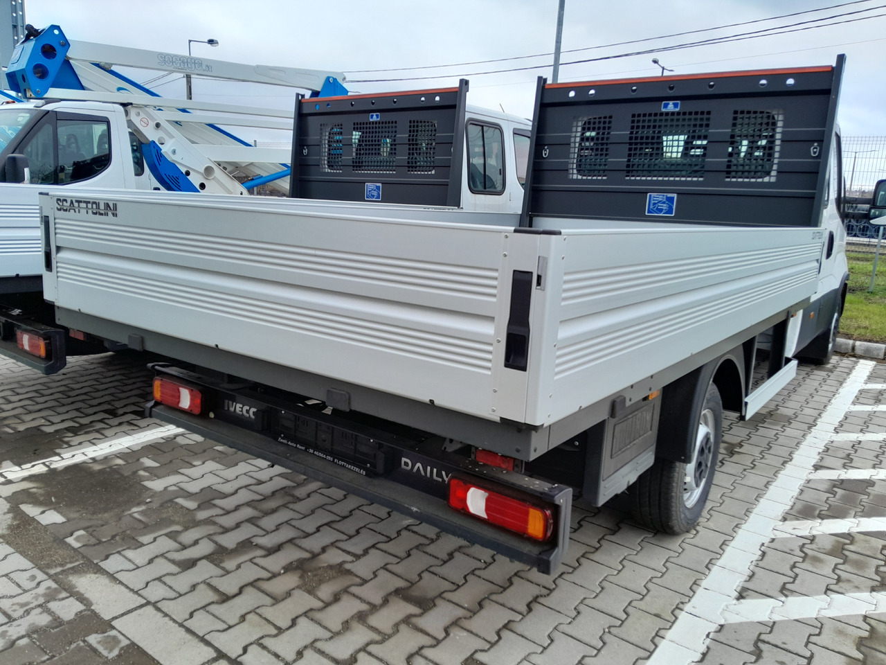 Iveco Daila 35 Daily C 18 H 3450 - Open body delivery van: picture 5 Iveco Daila 35 Daily C 18 H 3450 - Open body delivery van: picture 5