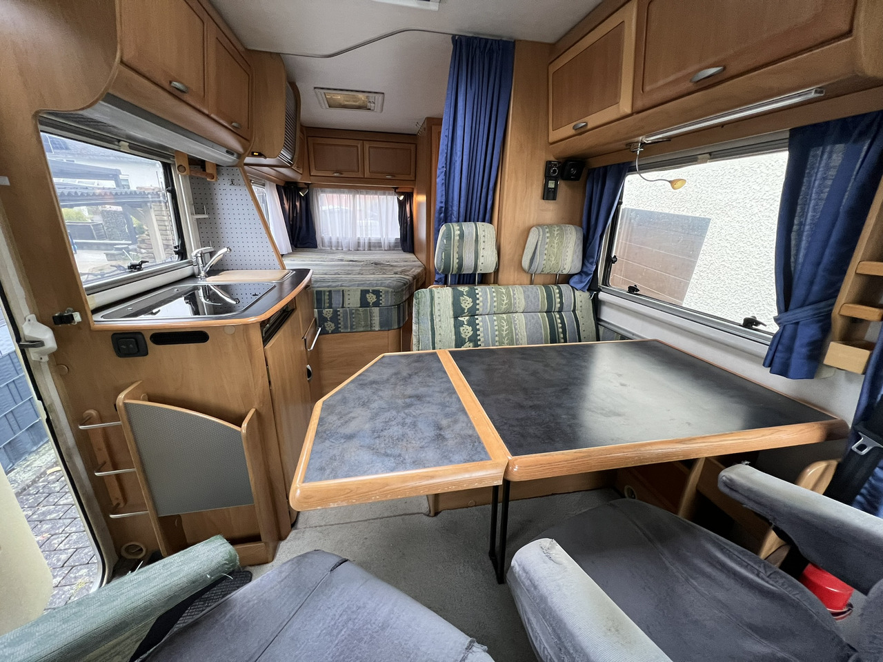 HYMER / ERIBA B-Klasse 574 incl. Hubbett - Markise - 3,85 to - Integrated motorhome: picture 5 HYMER / ERIBA B-Klasse 574 incl. Hubbett - Markise - 3,85 to - Integrated motorhome: picture 5