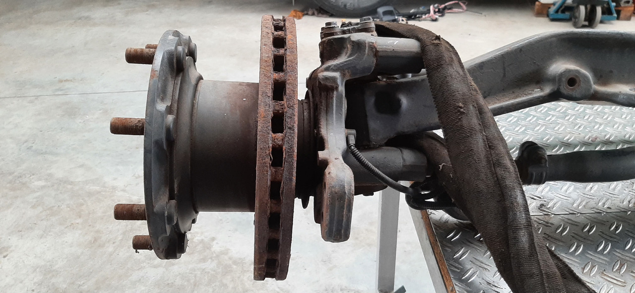 Gebrauchte DB Atego 12.23, Vorderachse, Artikel - Nr. : 81.99999 - 9999 - Front axle for Truck: picture 5 Gebrauchte DB Atego 12.23, Vorderachse, Artikel - Nr. : 81.99999 - 9999 - Front axle for Truck: picture 5