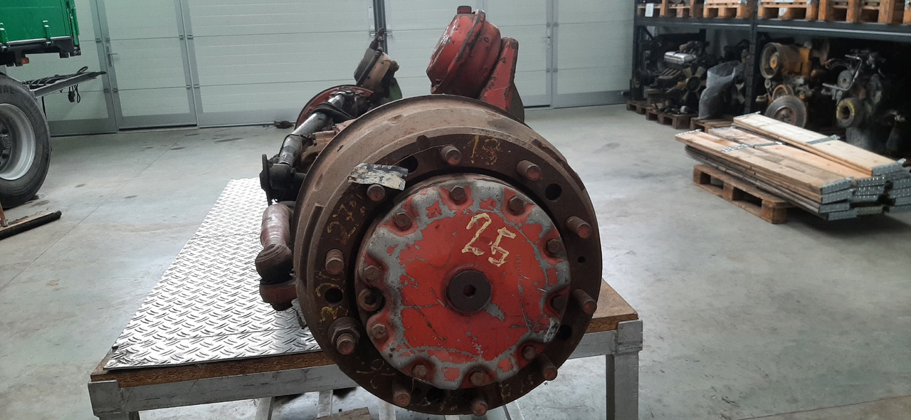 Gebrauchte MAN 26.320, Vorderachse, Allrad, Artikel - Nr. : 81.35000 - 6838 - Front axle for Truck: picture 4 Gebrauchte MAN 26.320, Vorderachse, Allrad, Artikel - Nr. : 81.35000 - 6838 - Front axle for Truck: picture 4