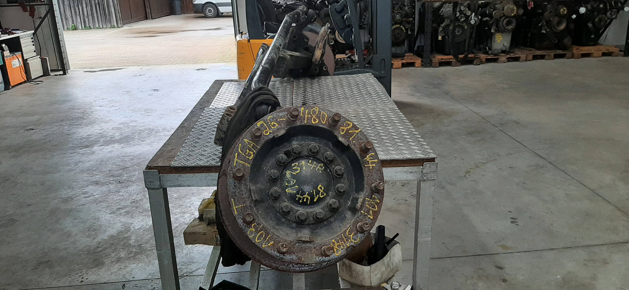 Gebrauchte MAN TGA 26.480, Vorderachse, Artikel - Nr. : 81.44001 - 3148 - Front axle for Truck: picture 2 Gebrauchte MAN TGA 26.480, Vorderachse, Artikel - Nr. : 81.44001 - 3148 - Front axle for Truck: picture 2