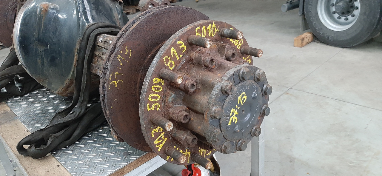 Gebrauchte MAN TGX 26.440 XXL, Vorderachse, Artikel - Nr. : 81.35010 - 6288 - Front axle for Truck: picture 1 Gebrauchte MAN TGX 26.440 XXL, Vorderachse, Artikel - Nr. : 81.35010 - 6288 - Front axle for Truck: picture 1