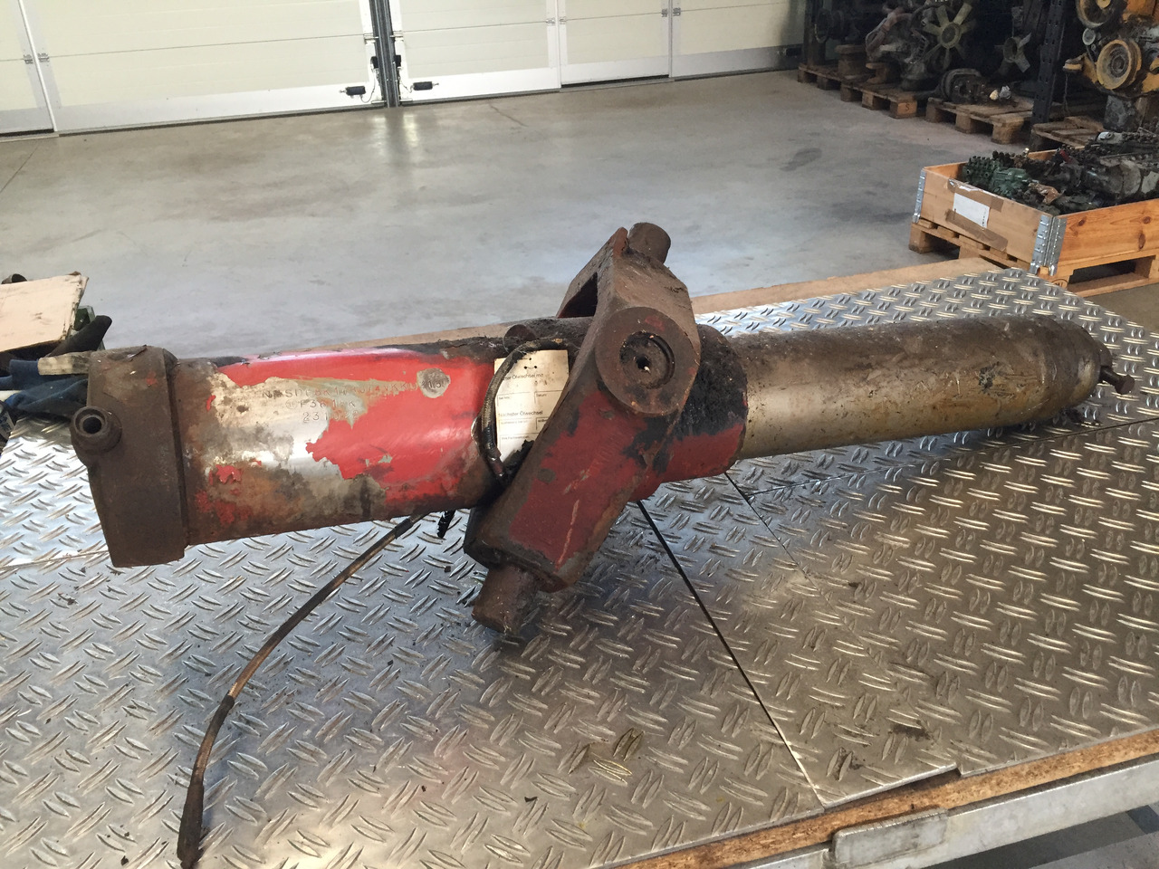 Gebrauchter Hydraulik Kippzylinder MEILLER für MAN 19.362 F90, Artikel - Nr. : A 999 999 99 99 - Hydraulic cylinder for Truck: picture 1 Gebrauchter Hydraulik Kippzylinder MEILLER für MAN 19.362 F90, Artikel - Nr. : A 999 999 99 99 - Hydraulic cylinder for Truck: picture 1