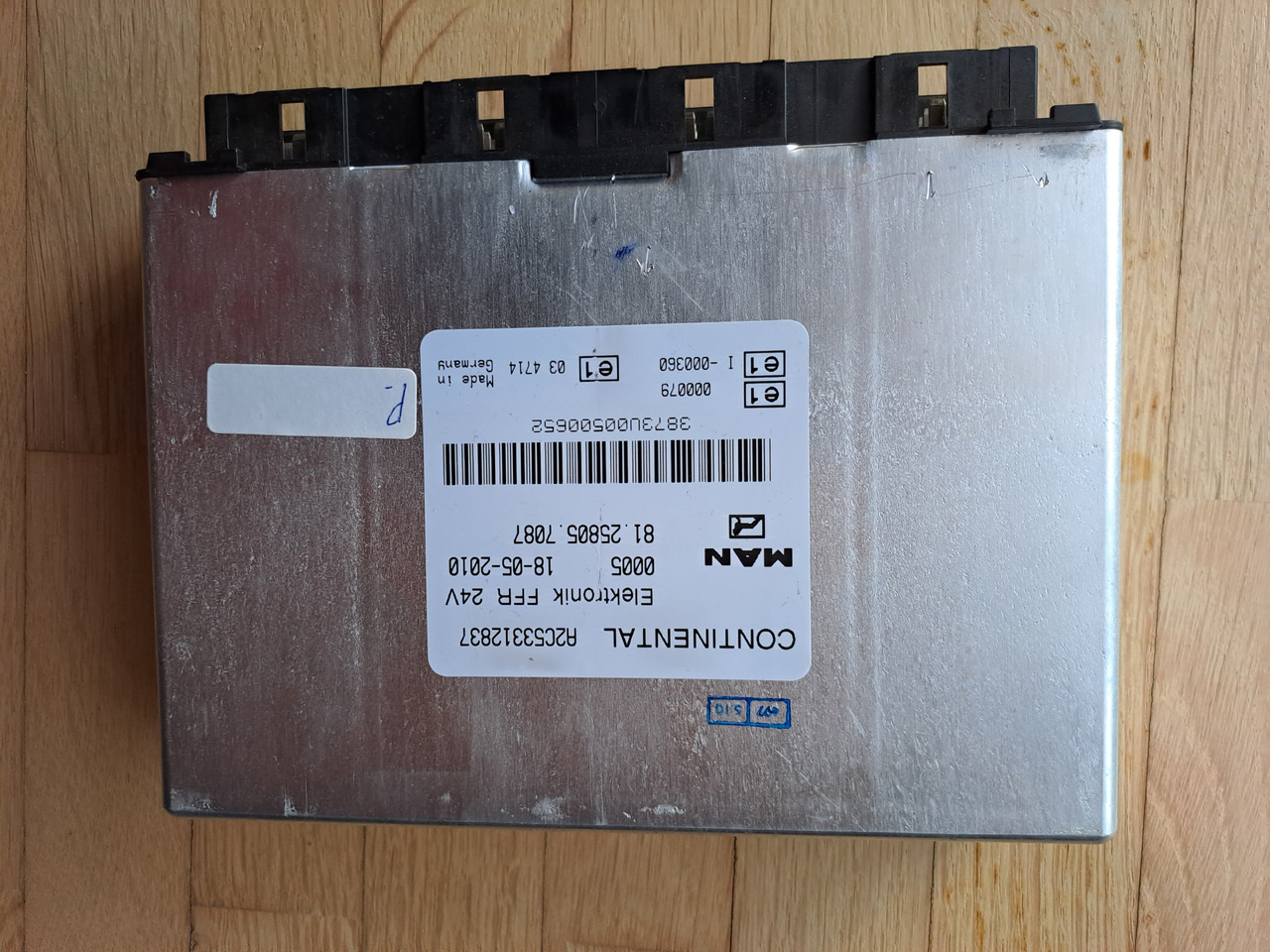 Gebrauchtes MAN TGL / TG2 Steuergerät Fahrzeugführungsrechner, Artikel - Nr. : 81.25805 - 7087 - ECU for Truck: picture 1 Gebrauchtes MAN TGL / TG2 Steuergerät Fahrzeugführungsrechner, Artikel - Nr. : 81.25805 - 7087 - ECU for Truck: picture 1