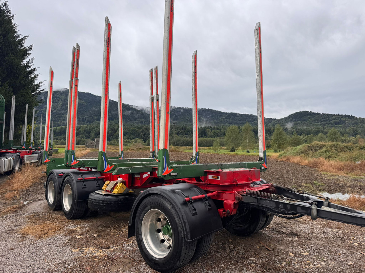 PRZYCZEPA - Log trailer: picture 5 PRZYCZEPA - Log trailer: picture 5