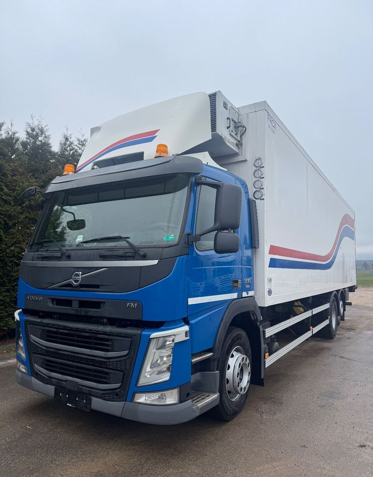 Volvo FM 330/ACC/ Euro6 /CHŁODNIA / DŁUGOŚĆ 12M /24 EURO PALET/ - Refrigerator truck: picture 1 Volvo FM 330/ACC/ Euro6 /CHŁODNIA / DŁUGOŚĆ 12M /24 EURO PALET/ - Refrigerator truck: picture 1