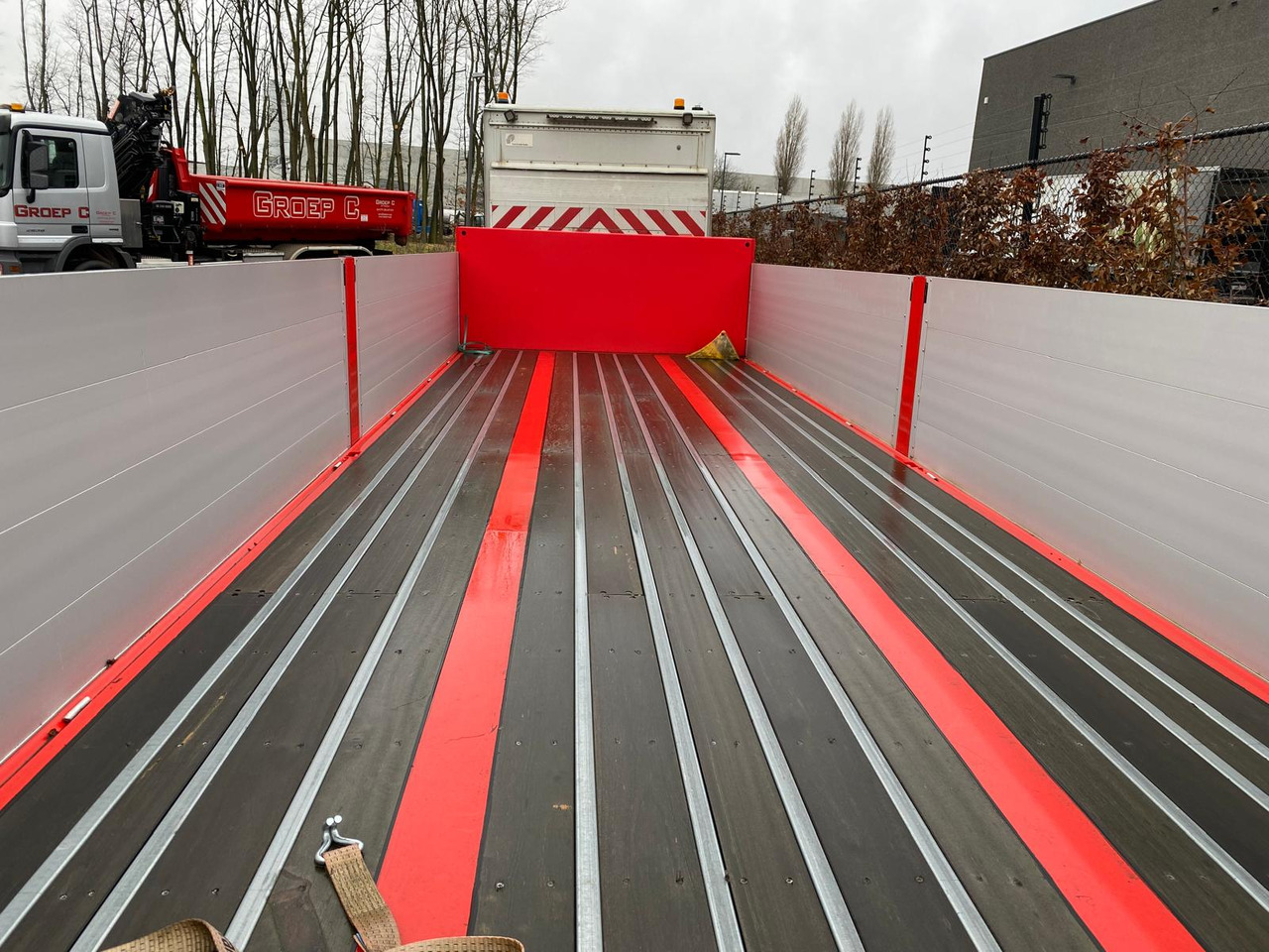 A&D - Low loader trailer: picture 2 A&D - Low loader trailer: picture 2