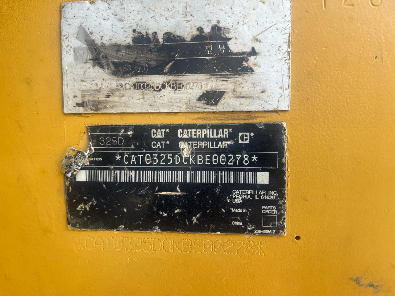 CATERPILLAR 325DL - Crawler excavator: picture 2 CATERPILLAR 325DL - Crawler excavator: picture 2