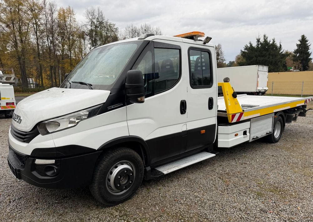 Iveco Daily 70C18 Pomoc drogowa Laweta 2017r Hi-Matic - Tow truck: picture 1 Iveco Daily 70C18 Pomoc drogowa Laweta 2017r Hi-Matic - Tow truck: picture 1
