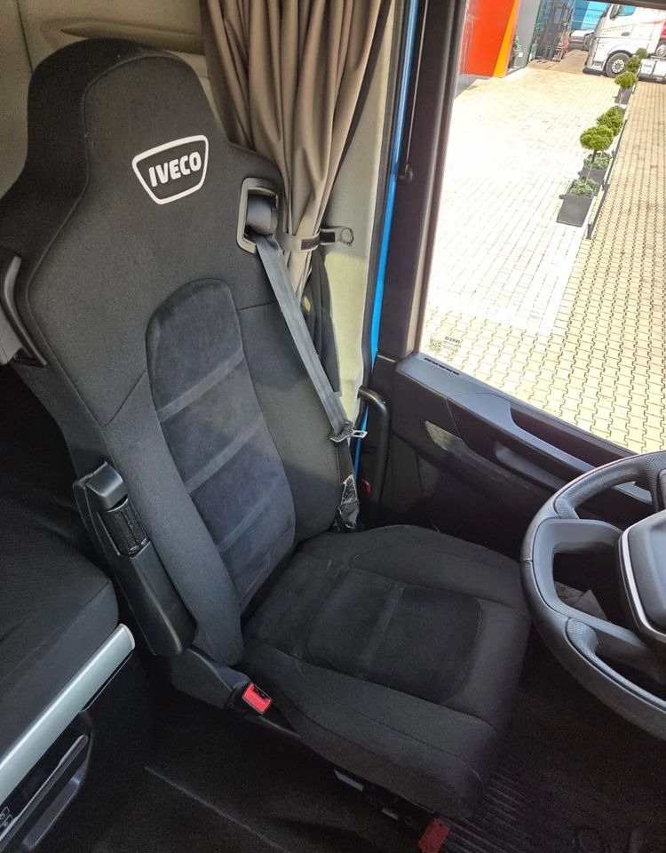 Cab chassis truck Iveco S-WAY: picture 7 Cab chassis truck Iveco S-WAY: picture 7