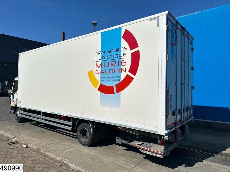 DAF LF 210 EURO 6, Dhollandia - Box truck: picture 4 DAF LF 210 EURO 6, Dhollandia - Box truck: picture 4