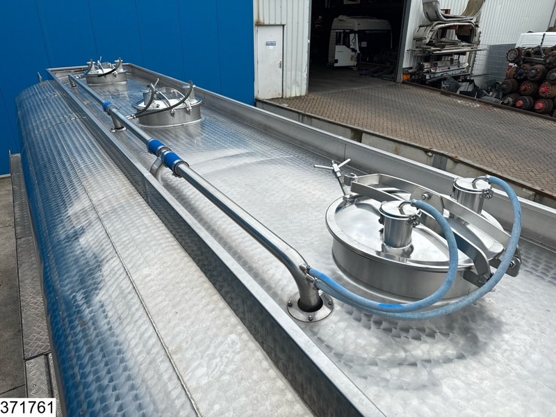 Tanker truck Iveco Stralis 460 6x2, EURO 6, 15,900 litres, Milk, Retarder, Lenk: picture 13 Tanker truck Iveco Stralis 460 6x2, EURO 6, 15,900 litres, Milk, Retarder, Lenk: picture 13