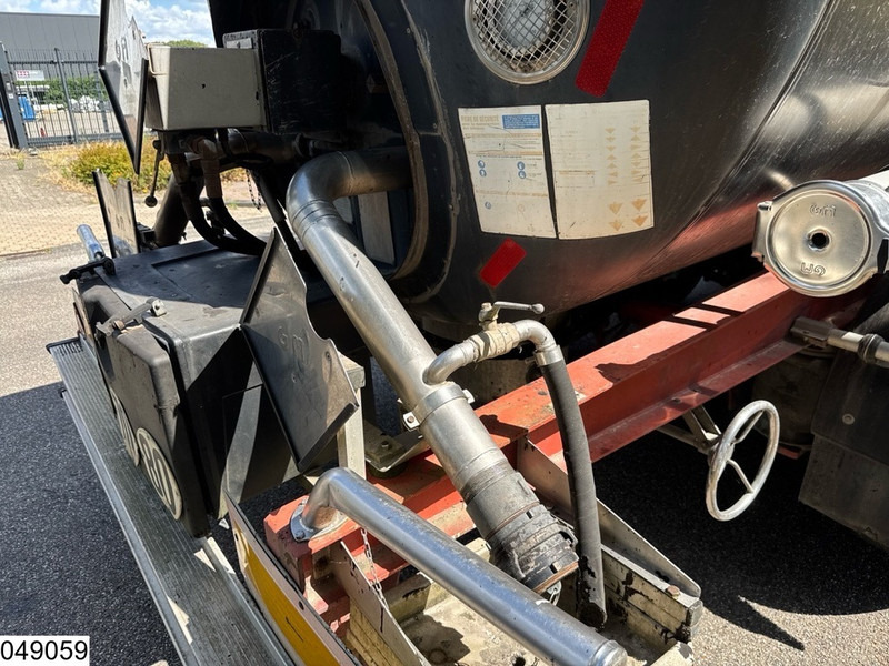 Tanker semi-trailer Magyar Bitum 31.000 Liter, 1 Compartment: picture 11