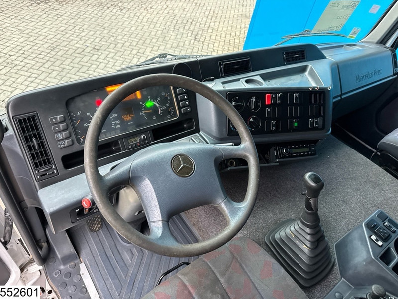 Mercedes-Benz Actros 1831 Manual transmission - Dropside/ Flatbed truck: picture 5 Mercedes-Benz Actros 1831 Manual transmission - Dropside/ Flatbed truck: picture 5