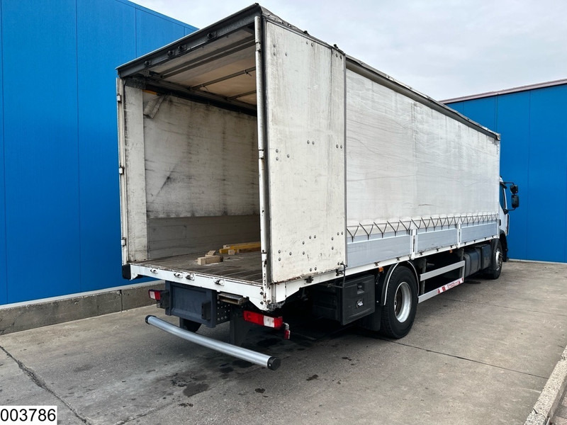 Renault D 19 320 EURO 6 - Curtain side truck: picture 2 Renault D 19 320 EURO 6 - Curtain side truck: picture 2