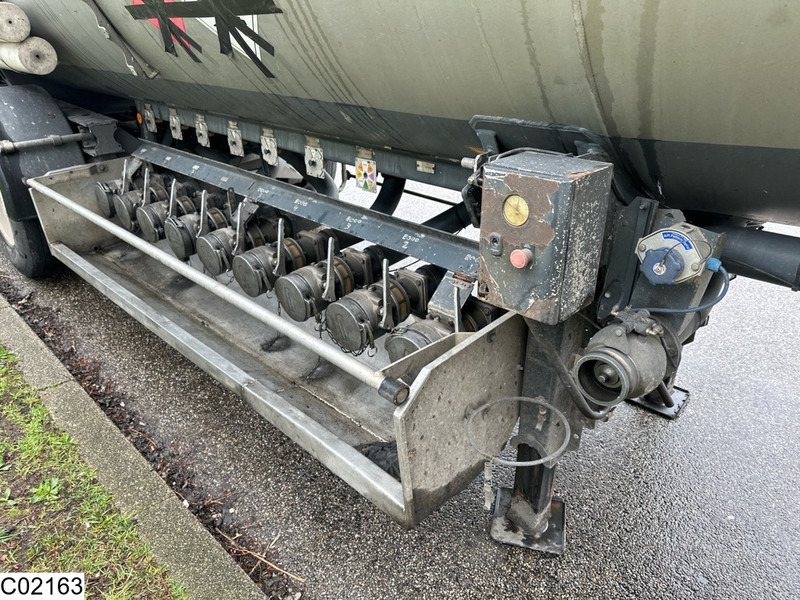 Trailor Fuel 39919 Liter, 9 Compartments - Tanker semi-trailer: picture 3 Trailor Fuel 39919 Liter, 9 Compartments - Tanker semi-trailer: picture 3
