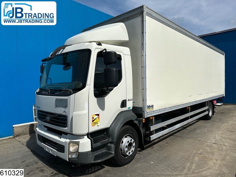 Volvo FL 240 EURO 5, Manual, Dhollandia - Box truck: picture 1 Volvo FL 240 EURO 5, Manual, Dhollandia - Box truck: picture 1