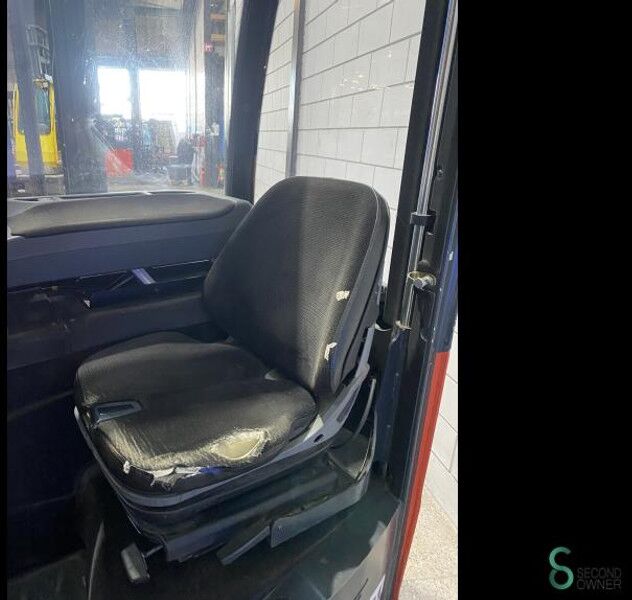 Linde R16 - Reach truck: picture 5 Linde R16 - Reach truck: picture 5