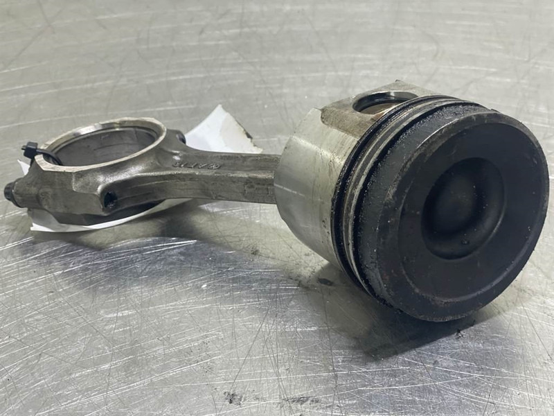 Ahlmann AS900-Cummins B3.3T-4992927-Piston/Kolben/Zuiger - Engine for Construction machinery: picture 3 Ahlmann AS900-Cummins B3.3T-4992927-Piston/Kolben/Zuiger - Engine for Construction machinery: picture 3