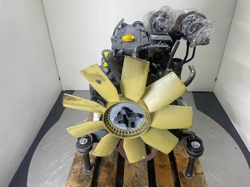 Engine for Construction machinery Ahlmann AZ150-Deutz BF4M2012C-Engine/Motor: picture 6