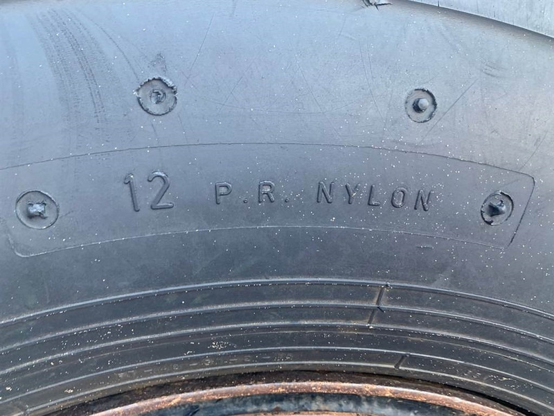 Alliance 48x31.00-20 NHS - Flotation 331 - Tire/Reifen/Band - Wheels and tires for Construction machinery: picture 3 Alliance 48x31.00-20 NHS - Flotation 331 - Tire/Reifen/Band - Wheels and tires for Construction machinery: picture 3